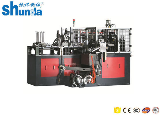 Qualité Machine de douille de tasse de papier, machine à grande vitesse de douille de tasse de papier avec le panneau de cheminement OPTO de commutateur et de commande numérique usine